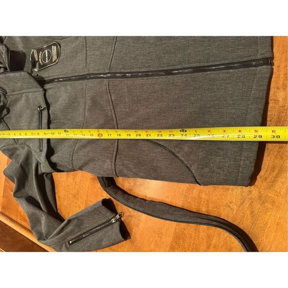 Woman’s new with tags Steve Madden Glacier shield jacket size large - Picture 9 of 9